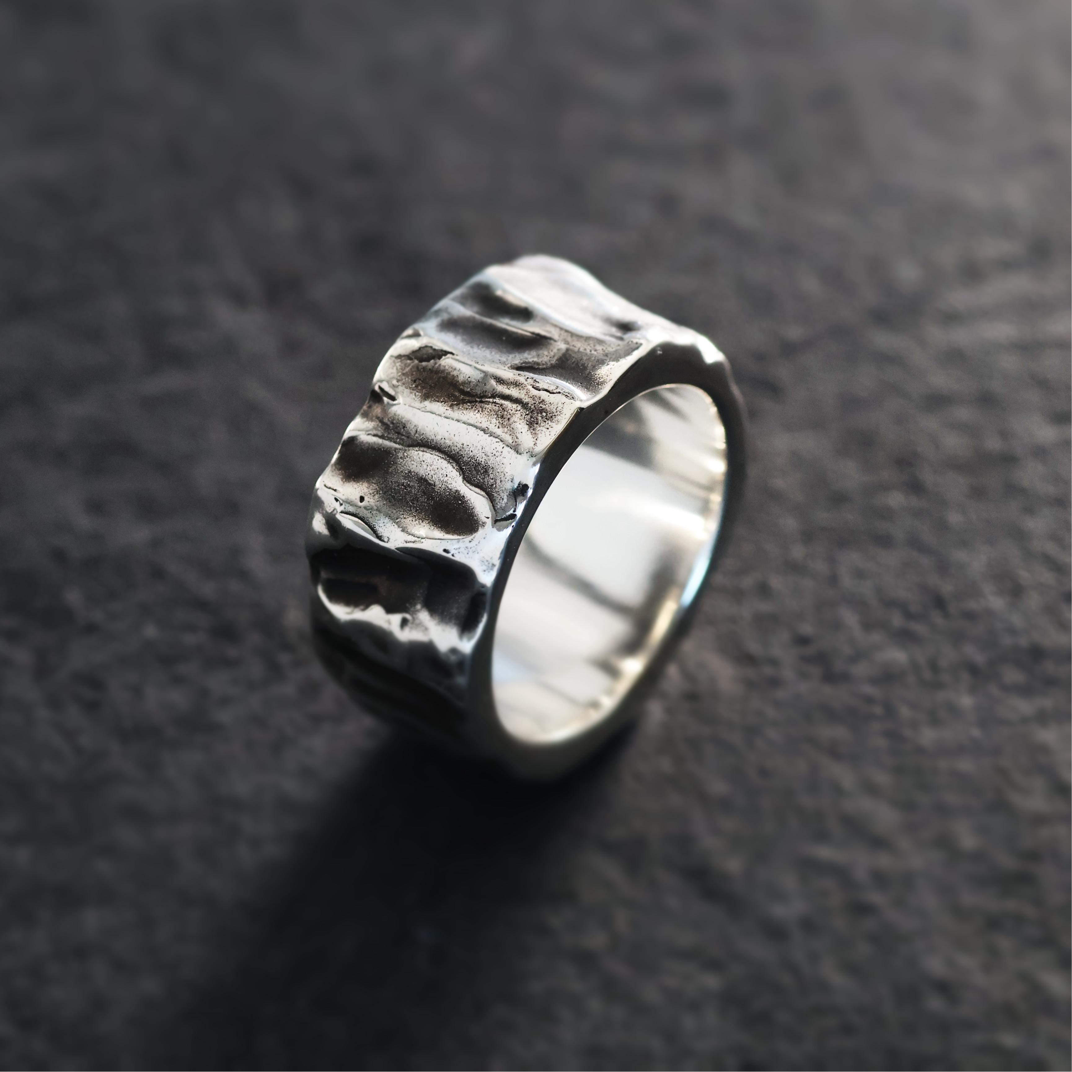 Geschmolzener Ring