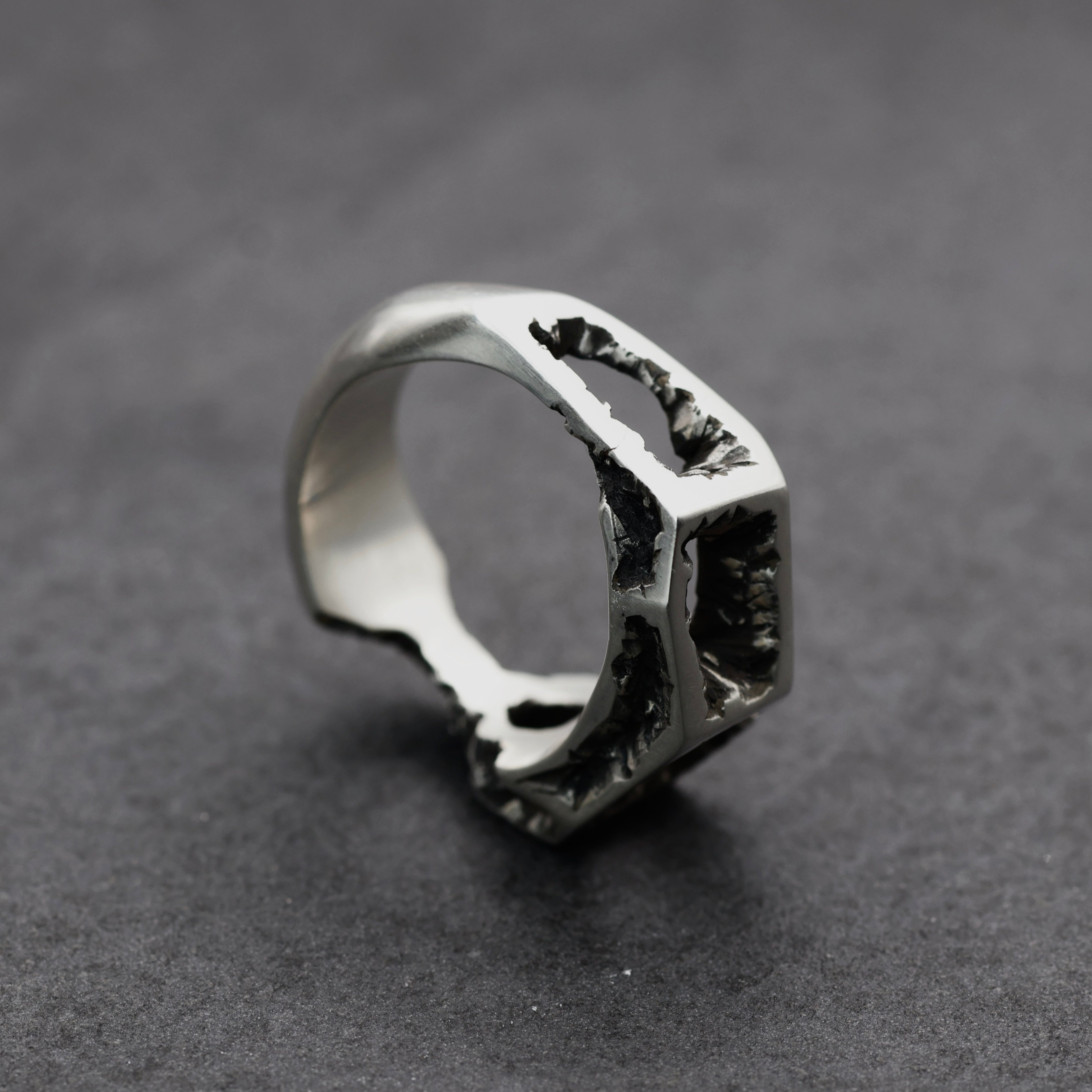 Damaged Ring